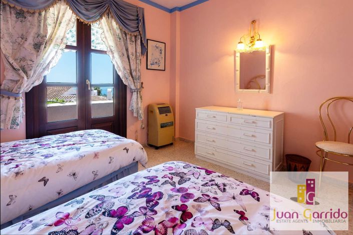 Image No.17-2 Bed Apartment for sale