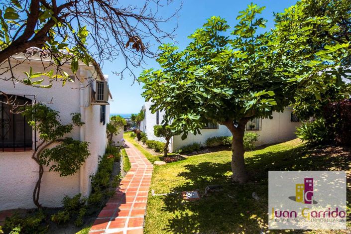 Image No.21-2 Bed Apartment for sale