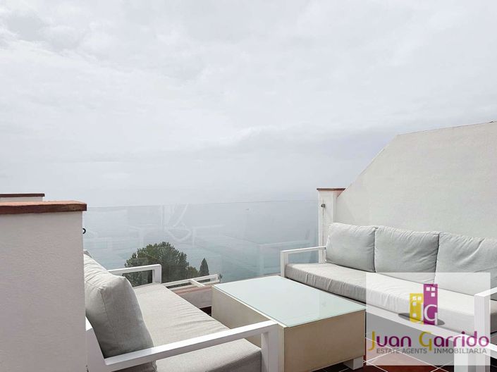 Image No.24-2 Bed Property for sale