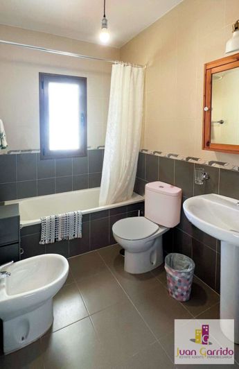 Image No.17-2 Bed Property for sale