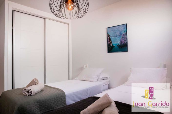 Image No.19-5 Bed Villa for sale