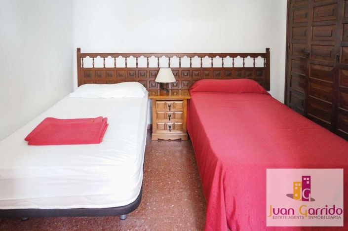 Image No.7-2 Bed Property for sale