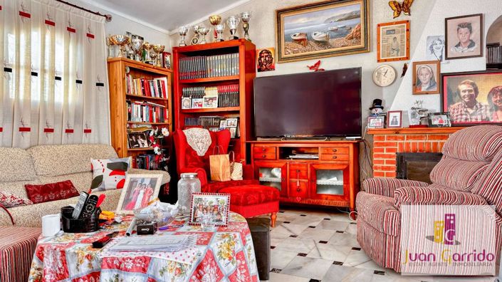 Image No.11-3 Bed Villa for sale