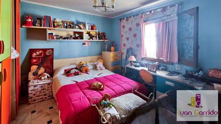 Image No.21-3 Bed Villa for sale