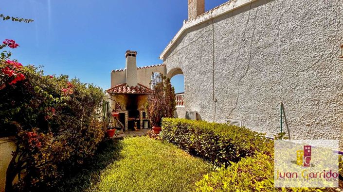 Image No.8-3 Bed Villa for sale