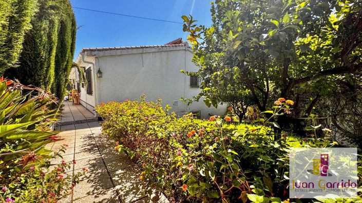 Image No.9-3 Bed Villa for sale