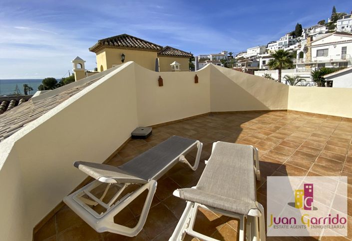 Image No.24-2 Bed Apartment for sale