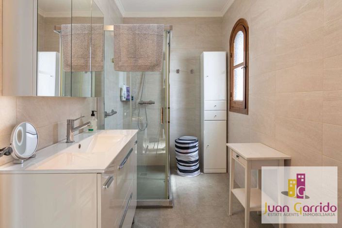 Image No.14-3 Bed Villa for sale