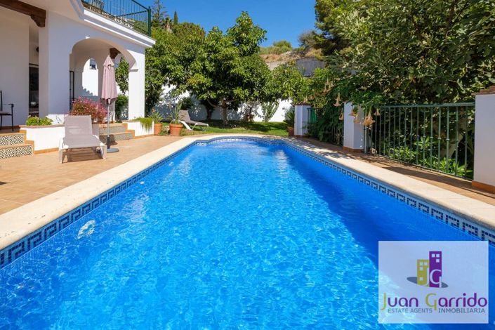 Image No.14-3 Bed Villa for sale