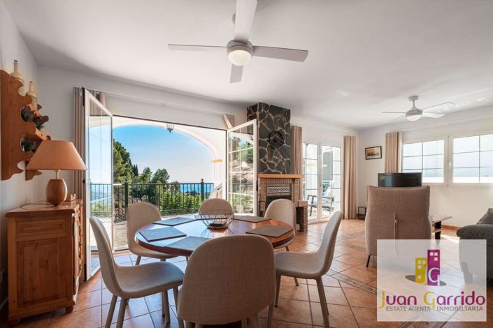 Image No.17-3 Bed Villa for sale