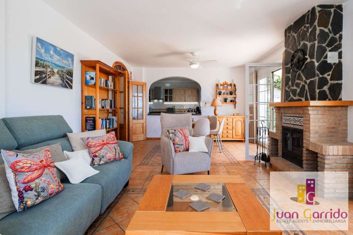 Image No.20-3 Bed Villa for sale