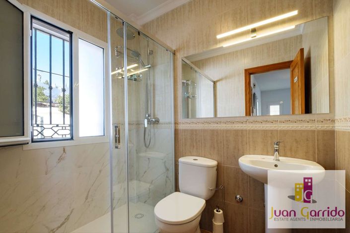 Image No.23-3 Bed Villa for sale