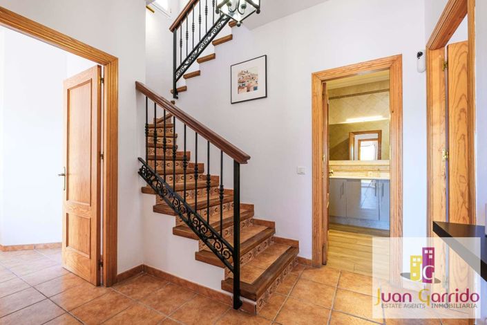 Image No.25-3 Bed Villa for sale