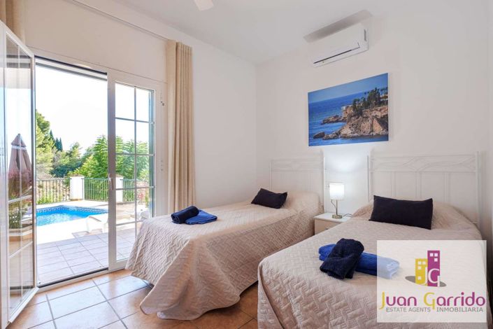 Image No.30-3 Bed Villa for sale