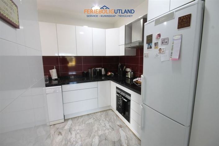 Image No.7-4 Bed Townhouse for sale