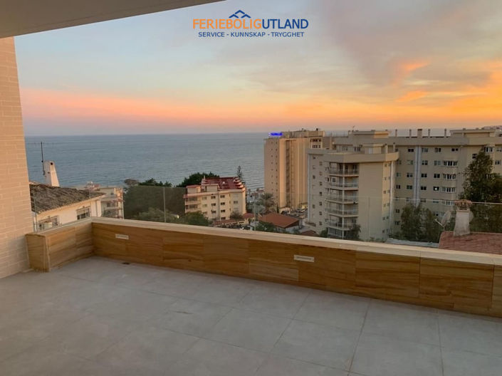 Image No.16-4 Bed Townhouse for sale