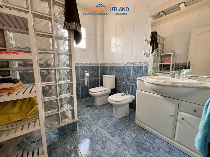 Image No.18-5 Bed Villa for sale