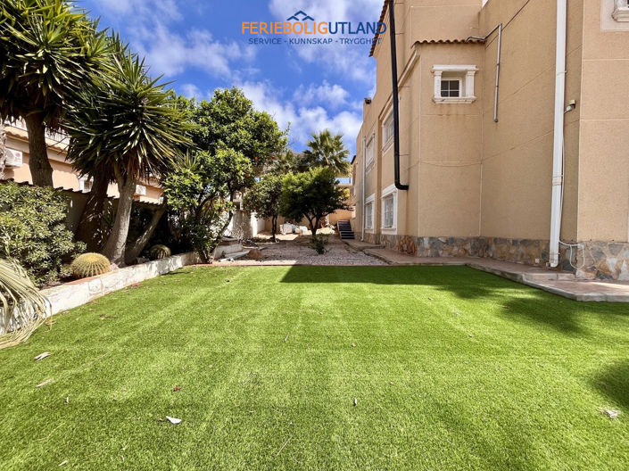 Image No.3-5 Bed Villa for sale