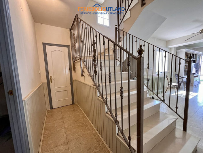 Image No.9-5 Bed Villa for sale