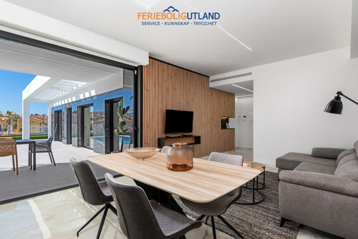 Image No.38-3 Bed Villa for sale