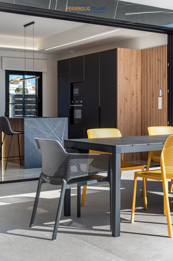 Image No.39-3 Bed Villa for sale