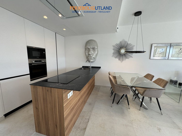 Image No.12-2 Bed Apartment for sale