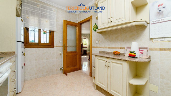 Image No.15-2 Bed Villa for sale