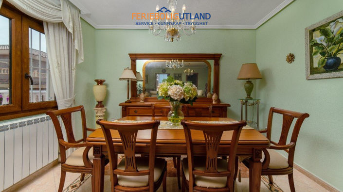 Image No.9-2 Bed Villa for sale