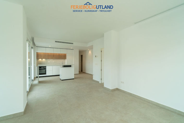 Image No.10-4 Bed Apartment for sale