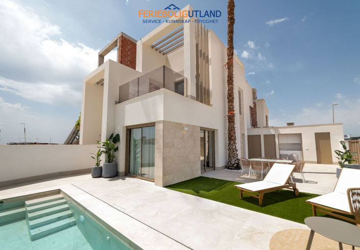 Image No.1-3 Bed Villa for sale