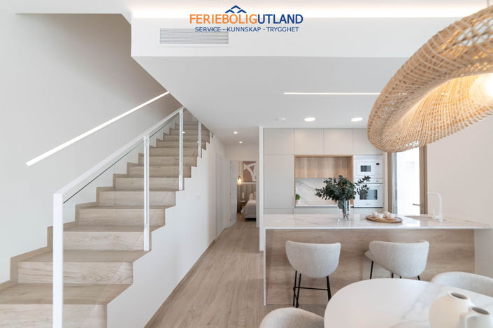 Image No.10-3 Bed Villa for sale