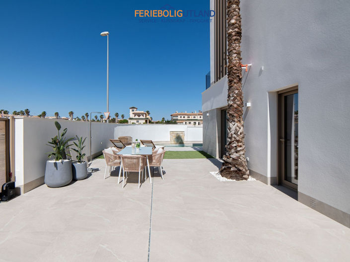 Image No.14-3 Bed Villa for sale