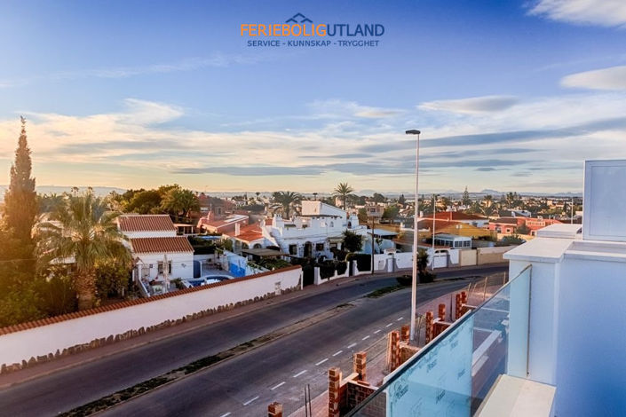 Image No.31-4 Bed Townhouse for sale