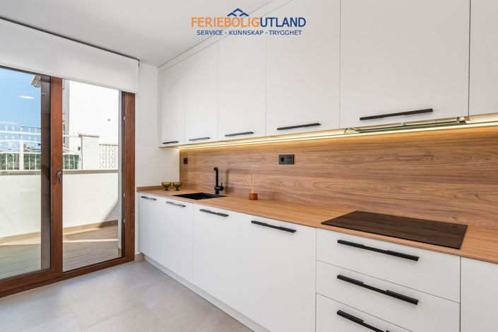 Image No.15-3 Bed Apartment for sale