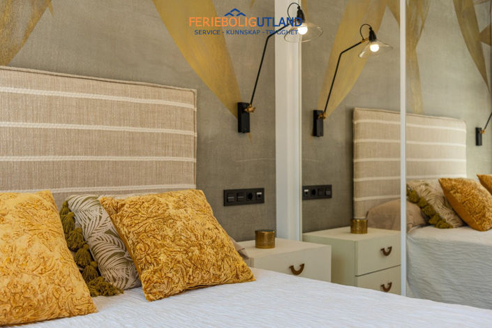 Image No.21-3 Bed Apartment for sale