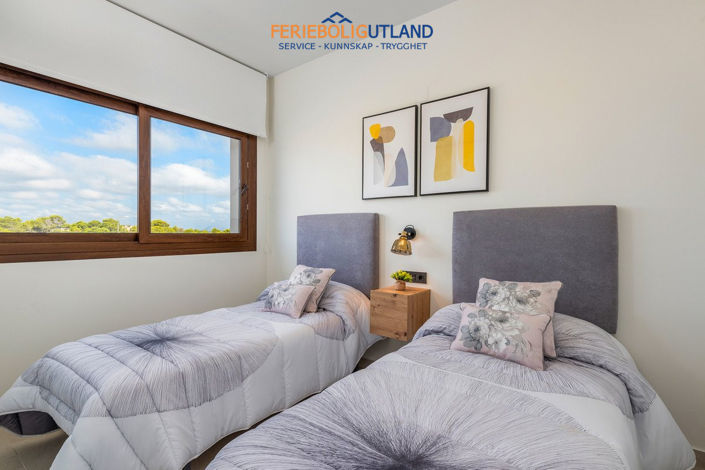 Image No.48-3 Bed Apartment for sale