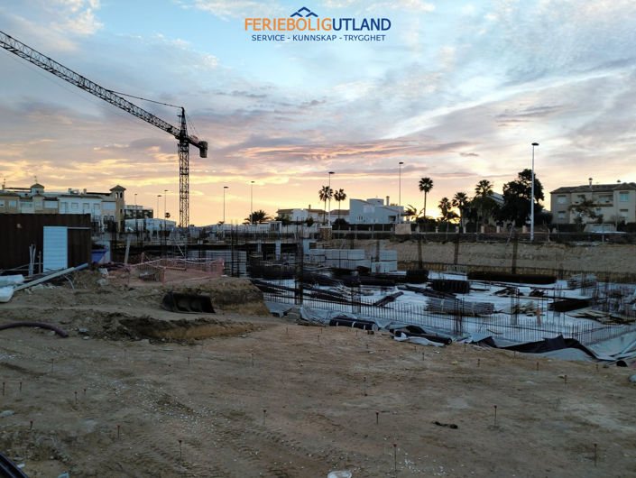 Image No.20-2 Bed Apartment for sale