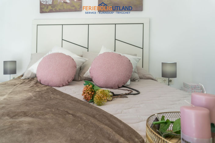 Image No.19-3 Bed Apartment for sale