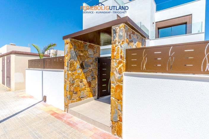 Image No.25-3 Bed Villa for sale