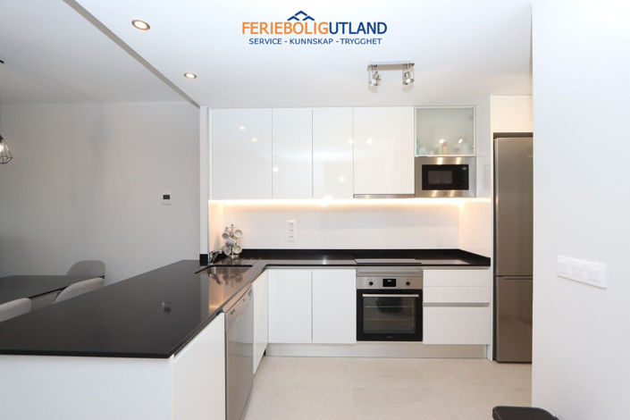 Image No.18-3 Bed Apartment for sale