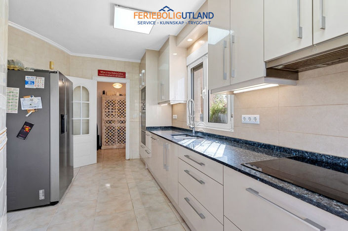 Image No.14-5 Bed Villa for sale