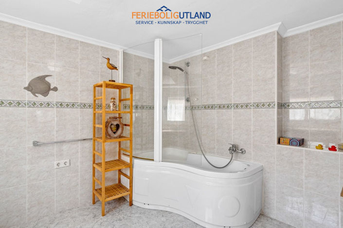 Image No.19-5 Bed Villa for sale