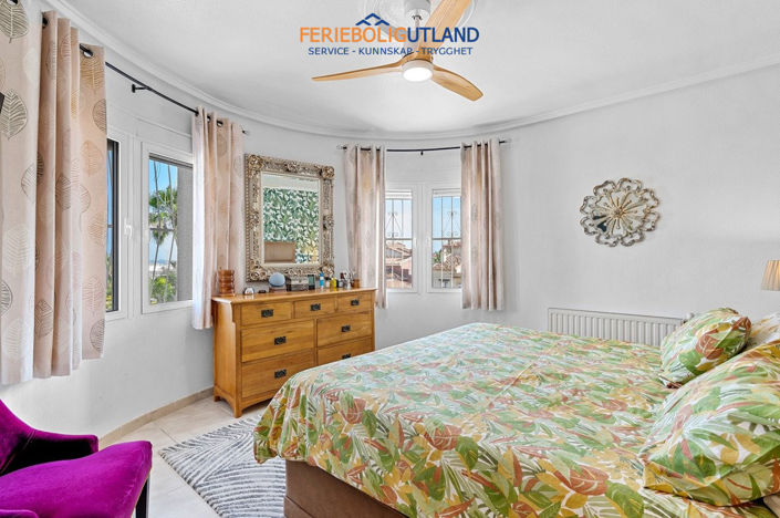 Image No.30-5 Bed Villa for sale