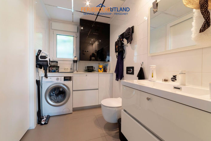 Image No.15-3 Bed Villa for sale