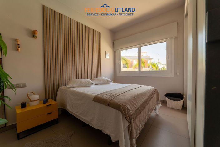 Image No.18-3 Bed Villa for sale