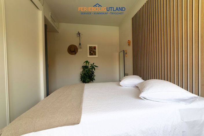 Image No.20-3 Bed Villa for sale