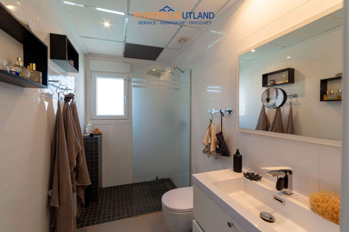 Image No.25-3 Bed Villa for sale