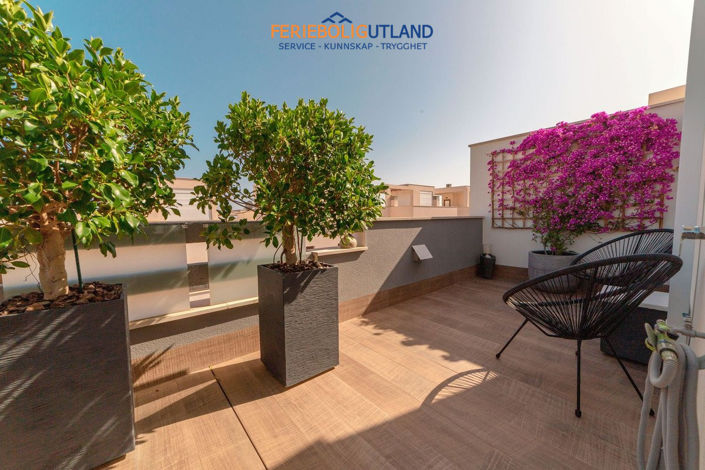 Image No.35-3 Bed Villa for sale