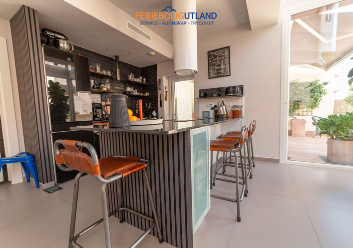 Image No.5-3 Bed Villa for sale