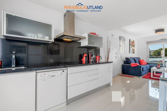 Image No.12-2 Bed Apartment for sale